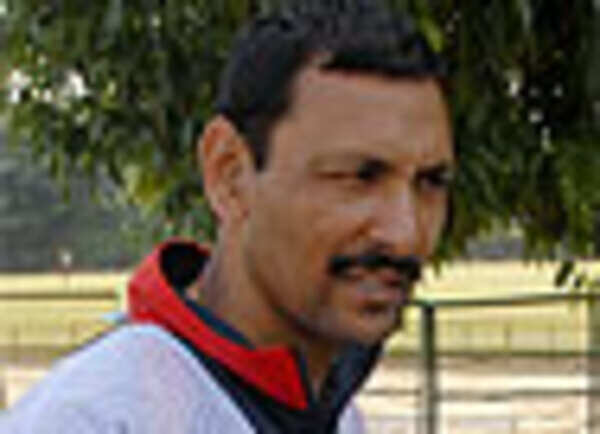 We need a foreign coach: Harendra