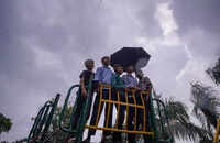 Gurgaon sees light, patchy rain; thunderstorms likely till March 20