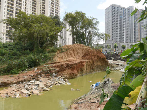 Hulimavu lake breach: Relief for 196 apartment families