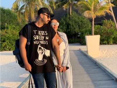 Arjun Kapoor says Malaika Arora has his heart; see pic