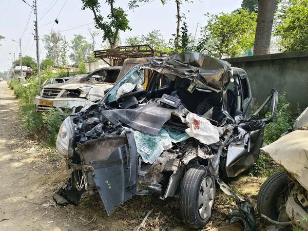 3 friends among 4 killed as car rams into truck in Amroha