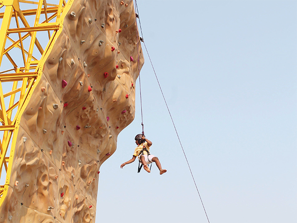 Companies like Snapdeal are gifting exciting experiences to employees