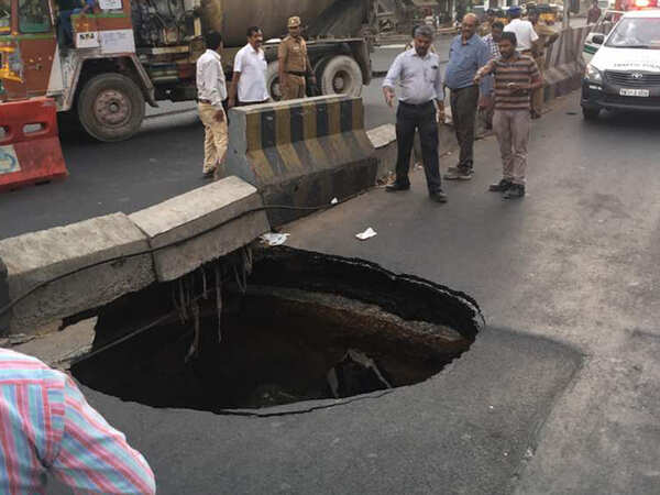 Road caves in near Taylors road junction on Poonamalle high road