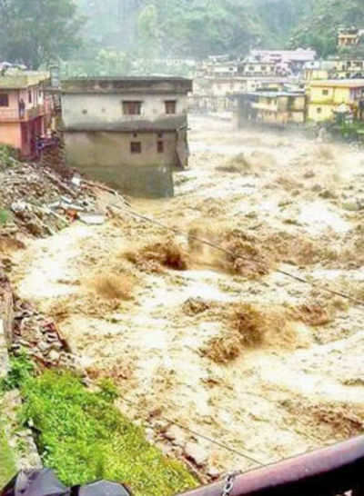 Heavy rains in north trigger landslides, floods; toll 22