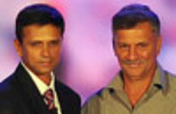I was boring, says Dravid; no you weren't, ribs Binny