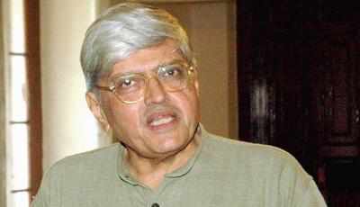 Gopal Krishna Gandhi to send post-cards to all MPs appealing for support