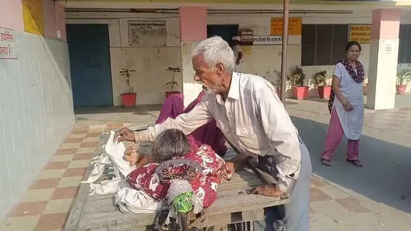 Patients turned away from Bareilly dist hosp: UP govt takes note, orders probe