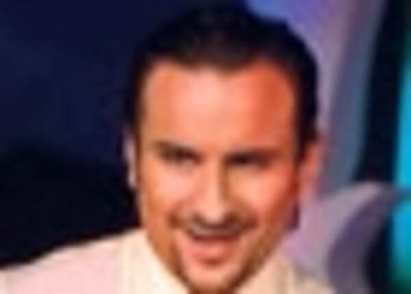 I'm tacky cool, says Saif