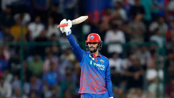 Sameer Rizvi's masterclass: Delhi Capitals trump Mumbai Indians on tricky Kotla pitch