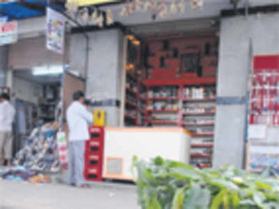Kerala's ban on liquor all set to push up Karnataka’s revenues