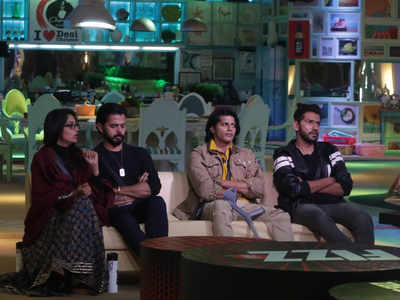 Bigg Boss 12 Day 103 28th December 2018 Episode 104 Highlights: Sreesanth breaks down during the grilling session, Deepak Thakur calls Romil Choudhury a 'fake' person