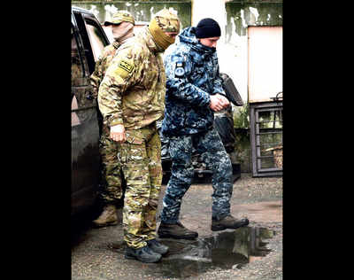 Warlike state developing in Ukraine, warns Russia