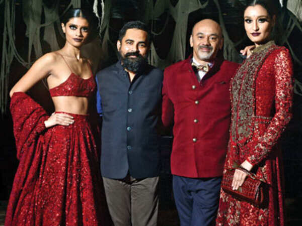 Sabysachi<i> </i>and Louboutin bond over red colour