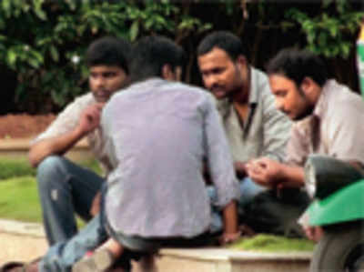 Auto drivers gang up on vulnerable victims