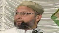 Modi can't defeat KCR as he is equally staunch Hindu, says Owaisi 