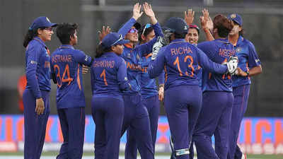 India vs West Indies Live Score, Women's World Cup 2022: Sneh Rana strikes  after Windies' flying start - The Times of India