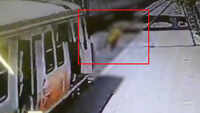 Mumbai: Woman commits suicide by jumping in front of local train, her baby surivives 