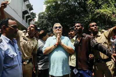 Rishi Kapoors wow moment: When he bumped into Robert De Niro Rishi Kapoors wow moment: When he bumped into Robert De Niro
