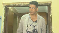 Celebs cast their vote; Trolls ask ‘Where is Akshay Kumar’? 