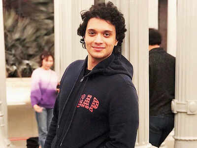 Mithun's son Namashi to debut alongside Sajid Qureshi's daughter Amrin in Rajkumar Santoshi's next