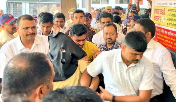 Need time to get clone copy of Kharat’s seized phone analysed by experts in his presence: SIT tells court