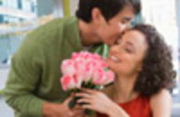 The long and short of courtships
