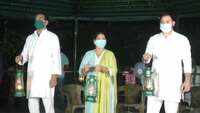RJD, SP and Congress protest over unemployment by lighting lamps, candles 
