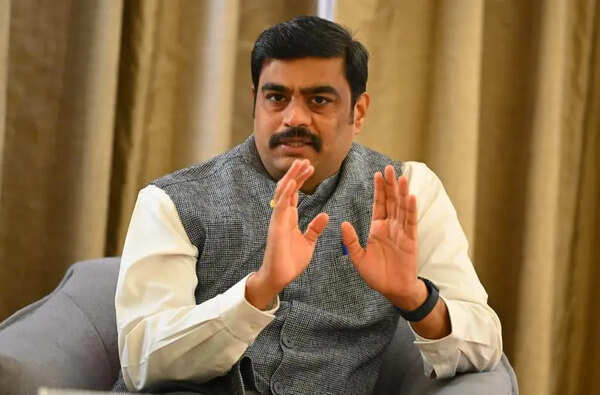 Census 2027 begins in AP from today, over 9 lakh opt for self-enumeration