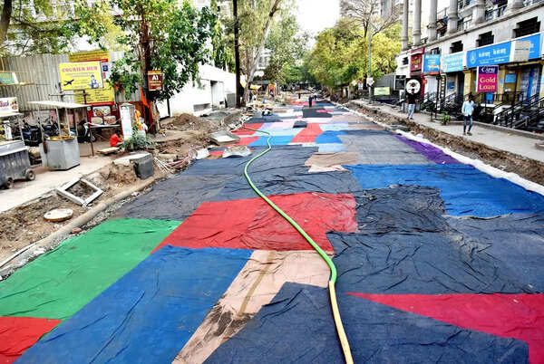 NMC’s city engineer reviews 28 Kumbh roads, pushes contractors for pre-monsoon deadline