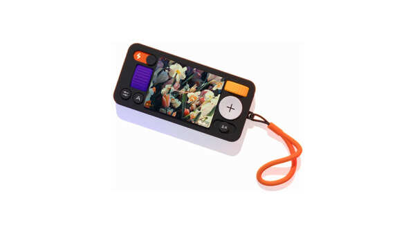 !Camera, the app that shoots like film camera