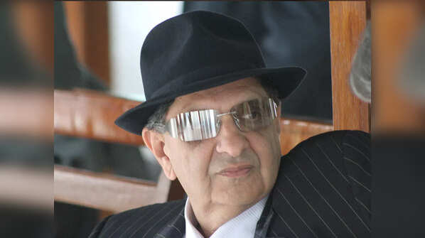 Cyrus Poonawalla