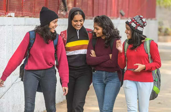 Univs in academic ‘time warp’, Centre pushes for urgent education reset