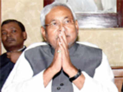 Bihar to do a Gujarat: Nitish to ban liquor in state from Apr