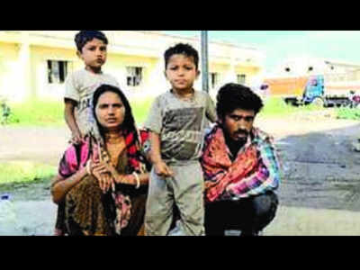 Bihar: Vaishali man walks 1,100km from Jaipur with wife, 2 kids