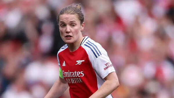 Little by little, Arsenal great Kim Little achieves big feat