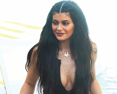 Kylie finds dad Caitlyn’s gift ‘too inappropriate’