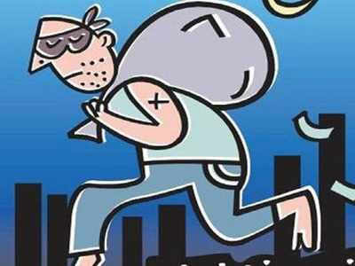 Thieves  scoot with loot worth Rs 1.25 lakh from shut store