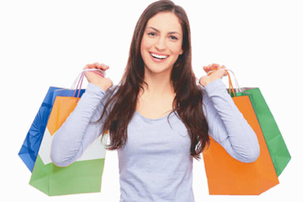 R-Day & weekend: It’s a shopper’s delight
