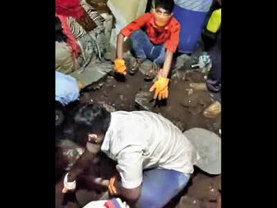 Mumbai: Woman and lover kill husband, bury his body in Dahisar chawl kitchen