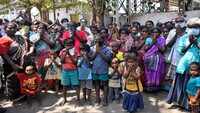 Migrant workers stuck in Mumbai eke out living in deplorable conditions 