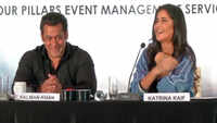 Salman Khan embarrasses Katrina Kaif ? 