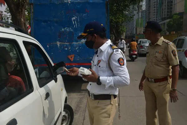 Maharashtra govt sets up panel on use of technology to collect e-challan in traffic violations