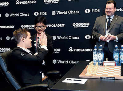 Indian boy Shreyas Royal makes first move at World Chess Championship game in London