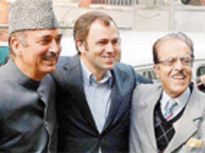 Cong announces end of alliance, Omar says NC ended it days ago