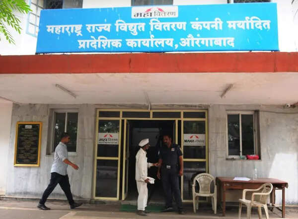62 booked in Jalna for stealing power after disconnection