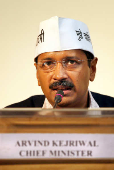 Kejriwal slams discoms for power cut threats, says truth will come out in CAG report