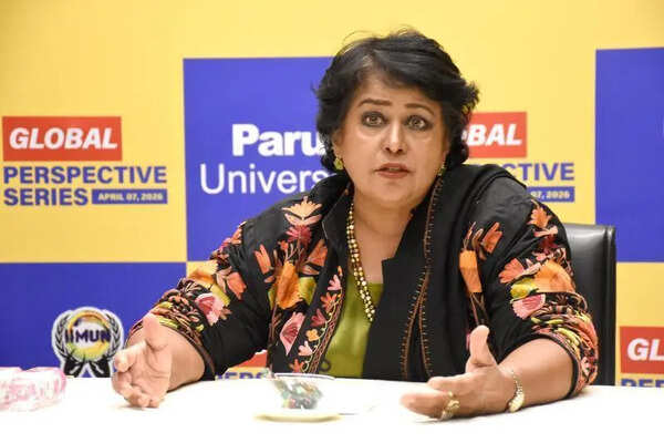 World entering long phase of turmoil, poor will bear the brunt: Former Mauritius prez