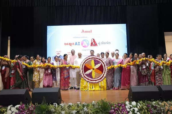 ‘Sarlaben’ AI rolled out to help 36 lakh dairy farmers