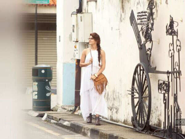 Roy shooting turns out to be a special experience for Jacqueline Fernandez