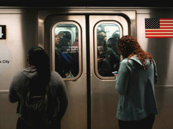 Please don't Hodor: New York subway's new heartbreaking sign